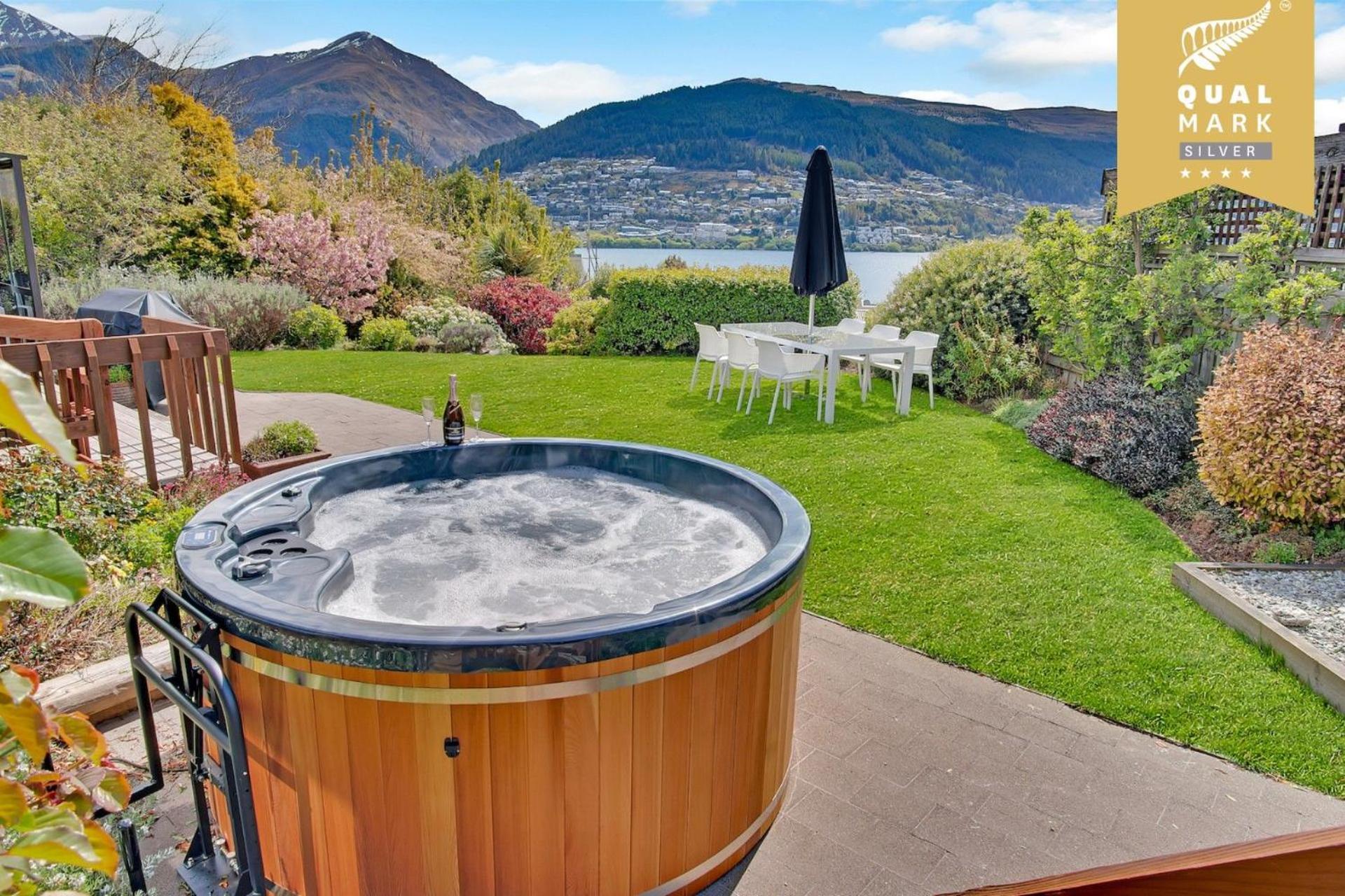 Tranquil Heights Villa Queenstown Exterior photo